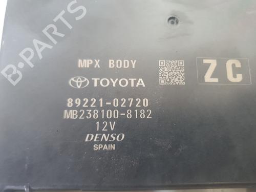Fuse box TOYOTA COROLLA Saloon (_E21_) 1.8 VVTi Hybrid (ZWE211, MZEA12) | BP37274427E1 - Image 6