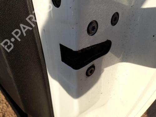 Used Front right lock FIAT 500e (332_) Elektro 3+1 (FA1) (118 hp) 27591393