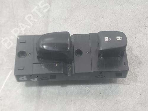 right-front-window-switch-nissan-qashqai-ii-j11-j11_-2013-40227615 main image