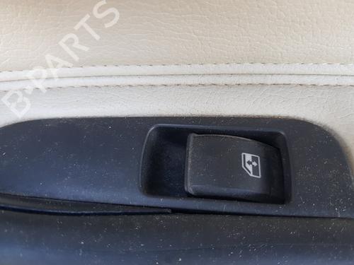 Used Right rear window switch SAAB 9-3 (YS3F, E79, D79, D75) [2002-2015]  15682590