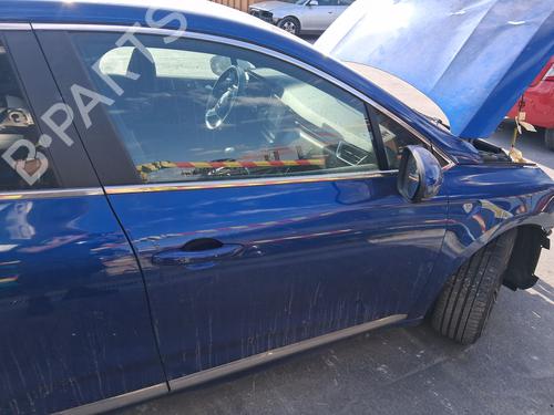 Used Right front door Right front door 37217171 37217171