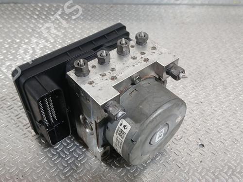 abs-pump-renault-megane-iv-hatchback-b9amn_-2015-40534321 main image