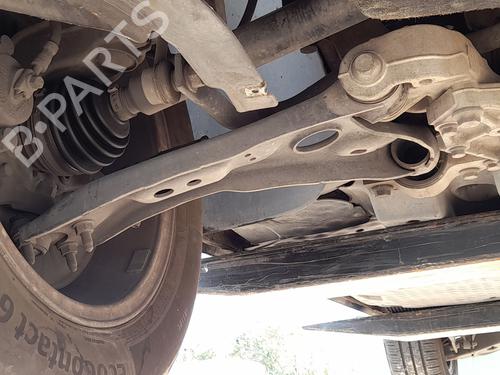 Used Right front suspension arm VW GOLF VI (5K1) 1.6 TDI (105 hp) 29862401
