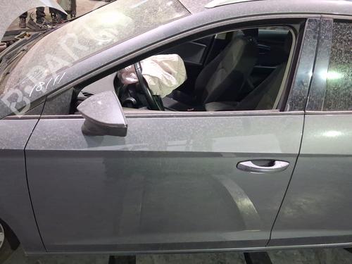 Used Left front door Left front door 38614693 38614693