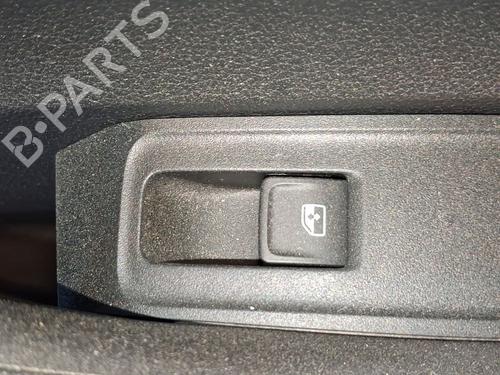 Used Right rear window switch Right rear window switch 38710218 38710218