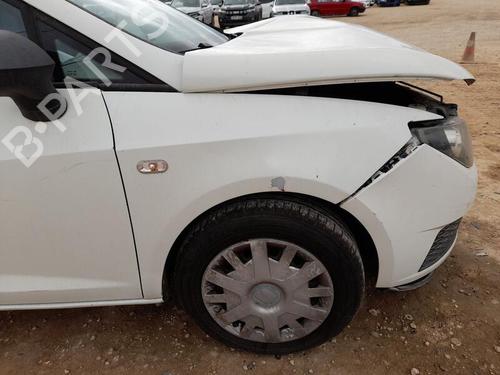 Used Right front fenders SEAT IBIZA IV (6J5, 6P1) 1.2 (60 hp) 29555575