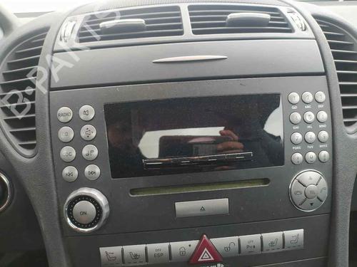 Used Radio MERCEDES-BENZ SLK (R170) 200 Kompressor (170.444) (163 hp) 24675533
