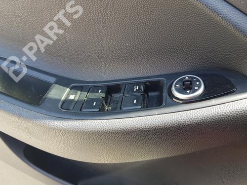 Used Left front window switch Left front window switch HYUNDAI i20 II (GB, IB) 1.2 (84 hp) 9737068 9737068