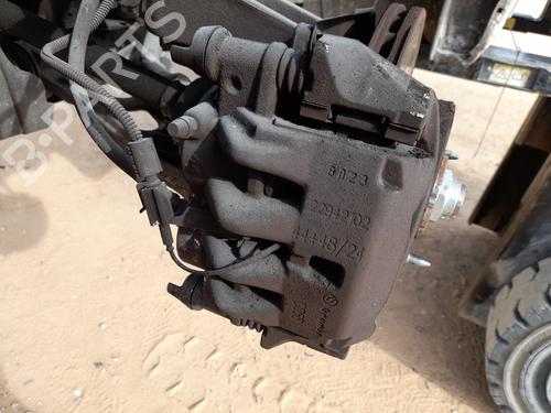 Used Left front brake caliper CITROËN JUMPER II Van 2.0 BlueHDi 110 (110 hp) 30512815