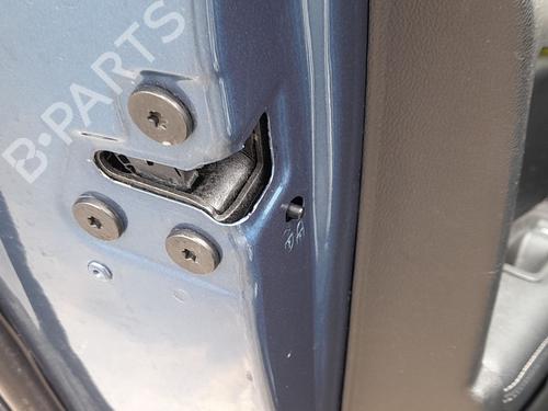 rear-left-lock-renault-megane-iv-hatchback-b9amn_-2015-33626171 main image