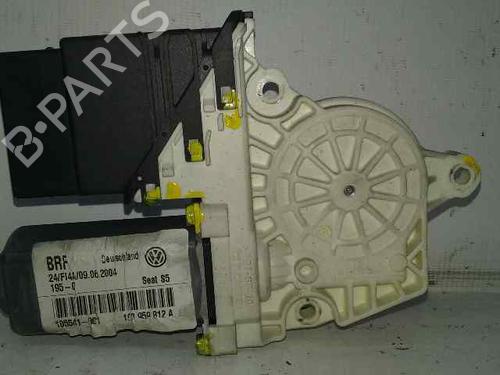 Used Right rear window motor SEAT LEON (1M1) [1999-2006]  603432