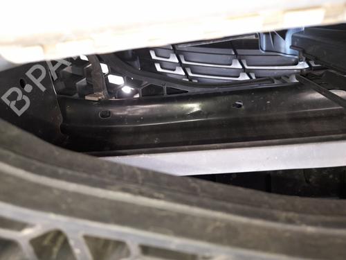 Used Front bumper reinforcement Front bumper reinforcement 37217728 37217728