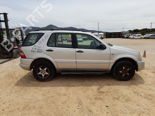 Right front suspension arm MERCEDES-BENZ M-CLASS (W163) ML 320 (163.154) | BP26276982M13 