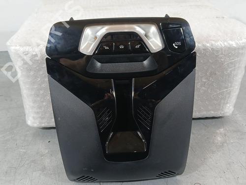 interior-roof-light-bmw-1-f40-2019-35804545 main image