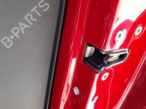 rear-right-lock-fiat-500x-334_-2014-33467803 main image