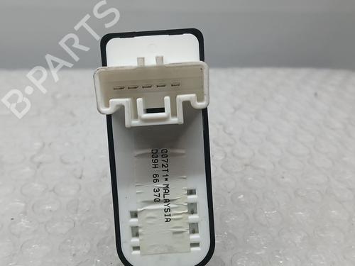 Right rear window switch MAZDA 2 Hatchback (DL, DJ) 1.5 SKYACTIV-G | BP32372301I28