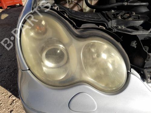 Used Right headlight MERCEDES-BENZ C-CLASS T-Model (S203) C 220 CDI (203.206, 203.208) (143 hp) 31340417