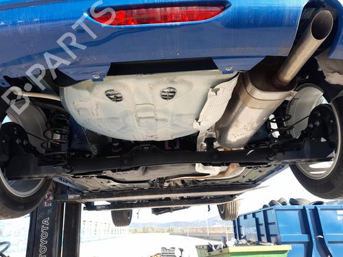 Bakaksel OPEL CORSA F (P2JO) 1.2 (68) (101 hp) 31622527