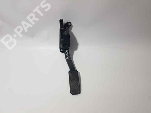 Used Pedal FORD TRANSIT COURIER B460 Box Body/MPV [2014-2025]  8152112