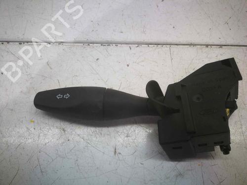 Used Steering column stalk FORD FIESTA V (JH_, JD_) [2001-2014]  1351012