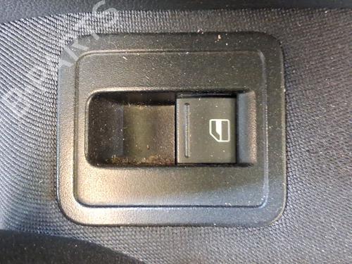 Used Right front window switch Right front window switch 37645936 37645936