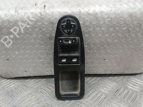 Used Left front window switch FIAT SCUDO Bus (270_, 272_) 2.0 D Multijet (120 hp) 22973693