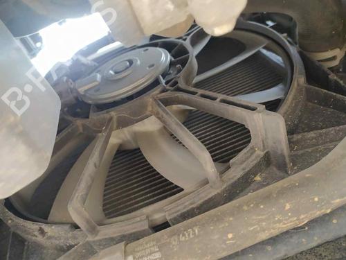 Used Radiator fan TOYOTA COROLLA Hatchback (_E21_, _EA1_, _EH1_) 1.8 Hybrid (ZWE211, ZWE219) (122 hp) 23501796
