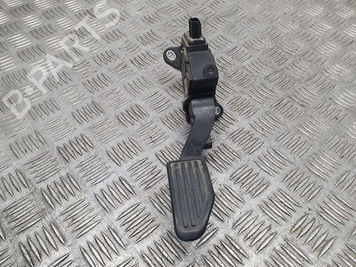 Used Pedal TOYOTA YARIS (_P13_) 1.5 Hybrid (NHP130_, NHP130) (101 hp) 17724602