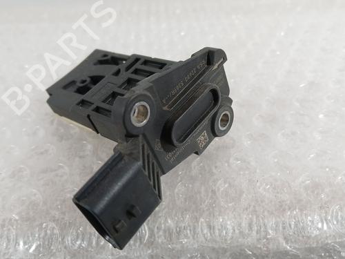 mass-air-flow-sensor-renault-megane-iv-hatchback-b9amn_-2015-35987118 main image