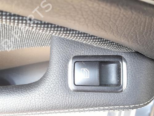 Used Left rear window switch Left rear window switch MERCEDES-BENZ A-CLASS (W176) A 180 CDI / d (176.012) (109 hp) 36498294 36498294