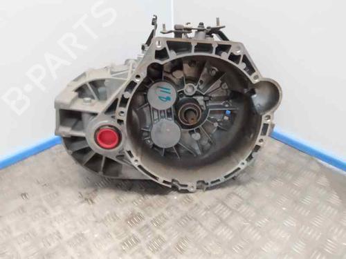 Manual gearbox KIA SORENTO II (XM) 2.0 CRDi (150 hp) G1101 | G1101 | 001070 | 6VEL |