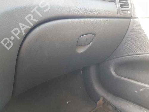 Used Glove box RENAULT LAGUNA II Grandtour (KG0/1_) [2001-2007]  22972477