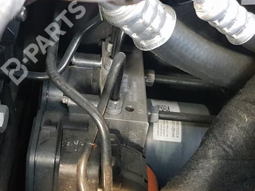 ABS Bremseaggregat PEUGEOT 5008 II (MC_, MJ_, MR_, M4_) 1.5 BlueHDi 130 (MCYHZJ, MCYHZR, MCYHZX) (131 hp) 9808034