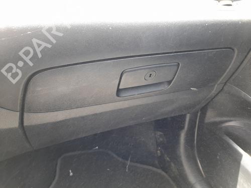 Used Glove box HYUNDAI ix35 (LM, EL, ELH) 1.7 CRDi (116 hp) 26940432