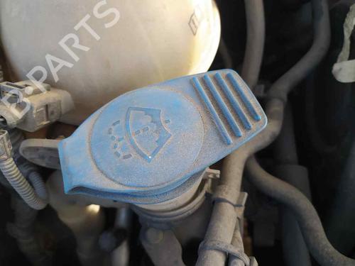 Used Windscreen washer tank VW GOLF V (1K1) [2003-2010]  25735550