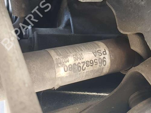 Used Left front driveshaft CITROËN C4 Grand Picasso I (UA_) 2.0 i 16V (140 hp) 19167848