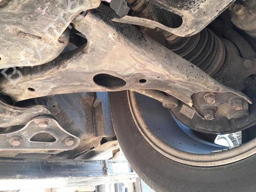 Used Right front suspension arm TOYOTA COROLLA Verso (ZER_, ZZE12_, R1_) 2.2 D-4D (AUR10_, AUR10R) (136 hp) 29145826