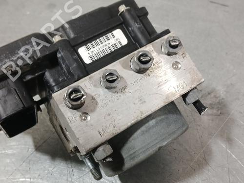 ABS pump FIAT 500 (312_) 1.2 (312AXA1A) | BP38015698M43 - Image 3