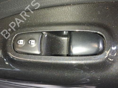 Used Right front window switch Right front window switch NISSAN JUKE (F15) 1.2 DIG-T (115 hp) 40505508 40505508