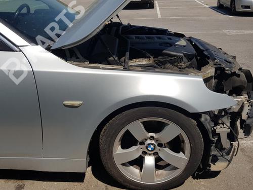 Used Right front fenders Right front fenders BMW 5 (E60) 530 d (218 hp) 11054337 11054337