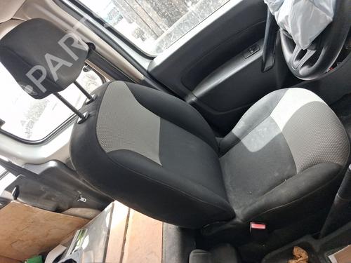 Used Left front seat Left front seat 37639992 37639992