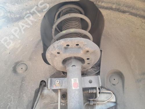 Used Right front shock absorber RENAULT CLIO V (B7_) 1.0 TCe 90 (B7MT) (91 hp) 26984799