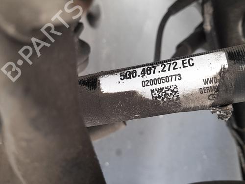 Used Right front driveshaft Right front driveshaft SKODA OCTAVIA III (5E3, NL3, NR3) 1.5 TSI (150 hp) 33886588 33886588