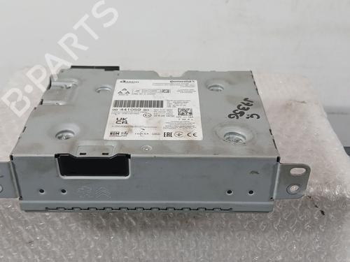 Used Radio Radio 38015669 38015669