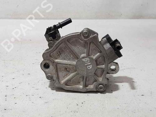 Used Vacuum pump PEUGEOT 208 I (CA_, CC_) 1.6 HDi / BlueHDi 75 (75 hp) 7030203