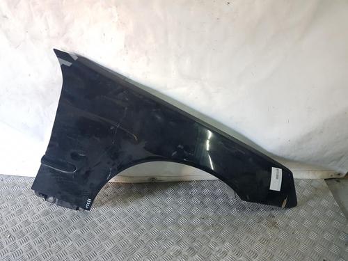 Used Right front fenders MERCEDES-BENZ C-CLASS Coupe (CL203) [2001-2011]  8934121