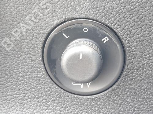 mirror-switch-opel-astra-j-p10-2009-2010-2011-2012-2013-2014-2015-2016-34470781 main image
