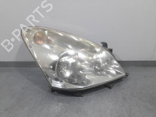 Used Right headlight TOYOTA COROLLA Verso (ZER_, ZZE12_, R1_) 2.2 D-4D (AUR10_, AUR10R) (136 hp) 26182210