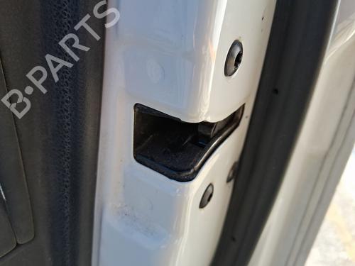 front-right-lock-ssangyong-tivoli-2015-33963357 main image