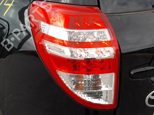 Farolim esquerdo Farolim esquerdo TOYOTA RAV 4 III (_A3_) 2.0 (ZSA35_, ZSA35R) (158 hp) 36306354 36306354
